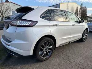Ford Edge Sport 4x4 KAMERA/TEMP/SHZ/PDC Bild 4