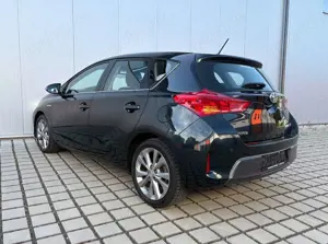 Toyota Auris Hybrid 1.H NAVI KAMERA TOYOTA-GARANTIE Bild 3
