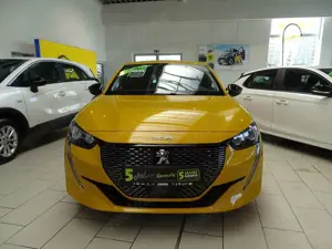Peugeot 208 Bild 3