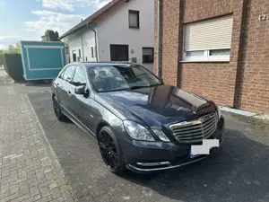 Mercedes-Benz E 250 CDI DPF BlueEFFICIENCY Automatik