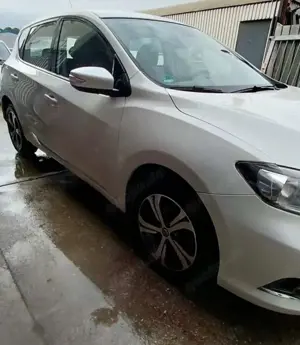 Nissan Pulsar