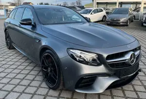 Mercedes-Benz E 63 AMG E 63 S T AMG 4M HuD|Distr.|Burmester|360°|MultiL