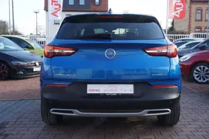 Opel Grandland Innovation Plug-in-Hybrid Aut. 4x4 LED Bild 4