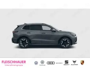 Volkswagen Tiguan 1.5 R-Line 1,5 l eTSI OPF 150PS DSG NAVI LED PDC S Bild 5