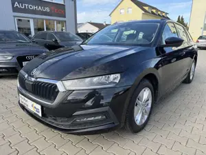 Skoda Octavia Combi 2.0 TDI "Ambition" 1.Hand/BI-Xenon/NAVI/AHK/