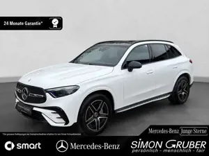 Mercedes-Benz GLC 200 4M AMG Night Pano Sitzklima Massage AHK