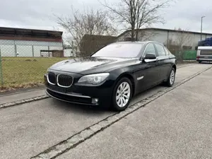 BMW 750