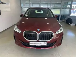 BMW 220 Active Tourer i AHK HUD LCProf el.Aktivsitze adLED Bild 2