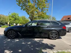 BMW 520 d xDrive Luxury Line/Navi/Kam/DAB/Pano Bild 2