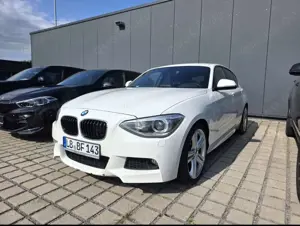 BMW 116 M-Sportpaket/Navi/Xenon/SitzLkradhzg/Servicegepf