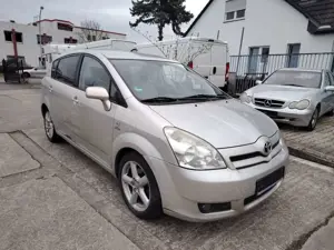 Toyota Corolla Verso Corolla Verso 2.2 D-CAT Sol