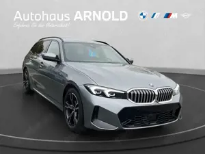 BMW 320 d xDrive Touring M Sportpaket Head-Up Standhzg. Te Bild 3