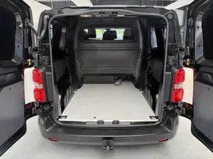 Peugeot Expert Bild 2