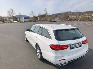 Mercedes-Benz E 200 E 200 d T 9G-TRONIC Avantgarde