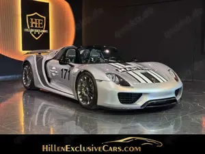 Porsche 918