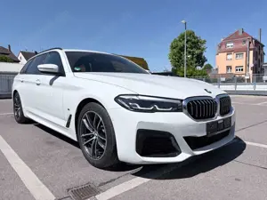 BMW 520 i Aut. M Sport PANO/AHK/HUD/KOMFORTSITZE