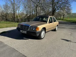Mercedes-Benz 190 D
