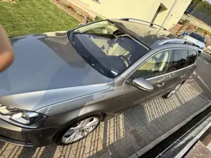 Volkswagen Passat Variant 2.0 TDI DSG BlueMotion Technology Highline Bild 5