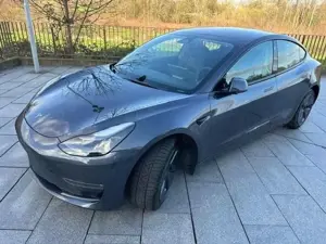 Tesla Model 3 Long Range AWD Dual Motor – E5LD / LG-Akku