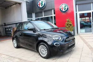 Fiat 500e Action  SOH 97,6% Bild 3