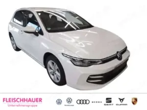 Volkswagen Golf VIII 2.0 TDI DSG Life HUD StandHZG Navi Digitales