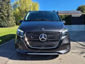 Mercedes-Benz V 250 V-Klasse Diesel d kompakt 9G-TRONIC Avantgarde Edition