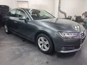 Audi A4 Limo Design!Automatik!Matrix-LED!1.Hand!Top!!
