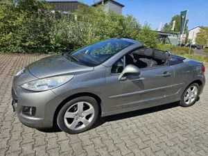 Peugeot 207 CC 120 Active Service + TÜV neu, Scheckheft gepfle