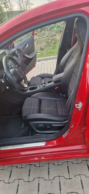 Mercedes-Benz A 200 Sehr gepflegter A200d Urban/Progressive, RüKamera, SportStz. Bild 5