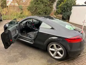 Audi TT Bild 2