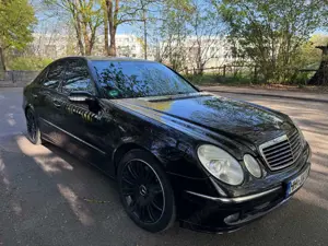 Mercedes-Benz E 280 E 280 7G-TRONICAvantgarde Bild 3