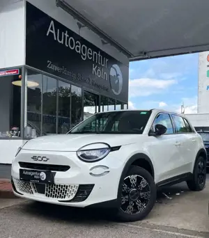 Fiat 600 Hybrid *nur24.212KM*CARPLAY*CAM