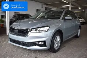 Skoda Fabia 1.0 TSI Selection Alu Navi Tempomat 5J Garantie