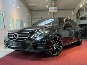 Mercedes-Benz E 350 9G Avantgarde *LED*Navi*LEDER*Klima* Bild 3
