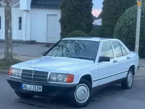 Mercedes-Benz 190 Mercedes- Benz 190d*H-ZULASSUNG*SERVICE NEU*