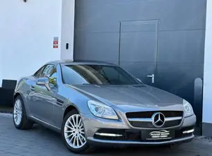Mercedes-Benz SLK 200 Roadster 7G*PANO*AIRSCARF*SHZ*NAVI*LEDER