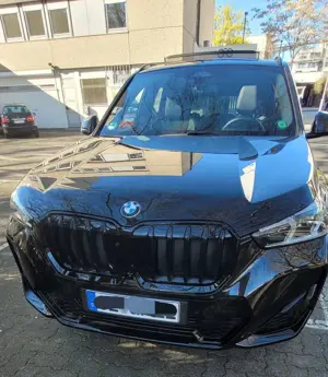 BMW X1 X1 M-Sport VOLLAUSSTATTUNG  Pano AHK 360 Ad-LED