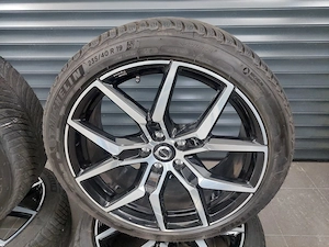 original Volvo Polestar Winterreifen Winterräder Satz 19 Zoll V60 32243495 