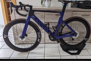 Canyon Aeroad CF SLX8  DI2 (M) Bild 3
