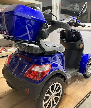 Elektroscooter für Senioren