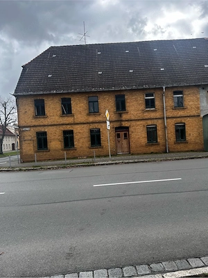Bauernhaus in Zentrum einer Kleinstadt Bild 4