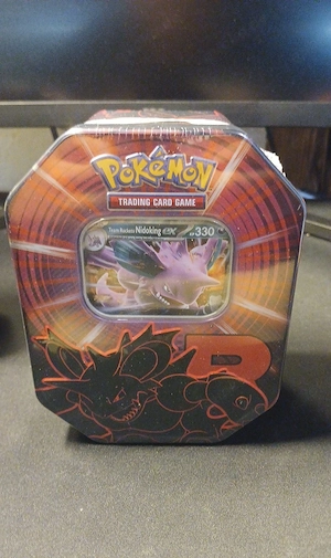 Team Rocket Tin Box Nidoking ex und Snobilikat ex 