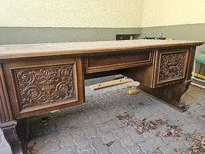 antiker Schreibtisch