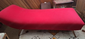 Liegesofa Massivholzrahmen