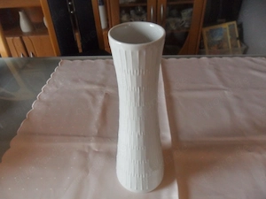 Hutschenreuther Apart weiss   weisse Ranke   Vase   