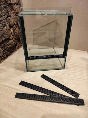 einsetzbare Lüftungsgitter für Terrarien