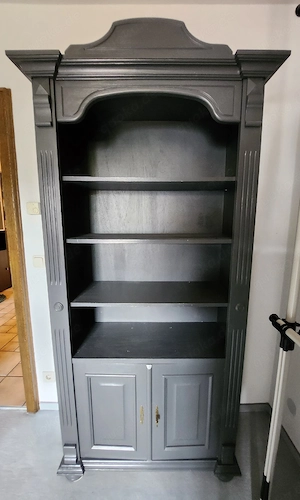Bauernschrank