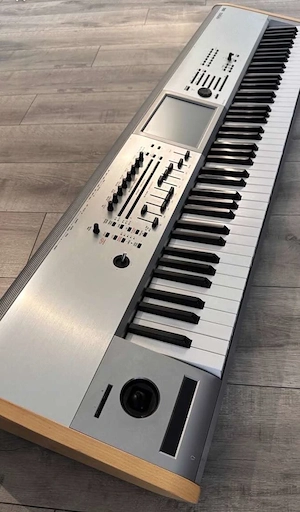 Korg Kronos Titanium 88