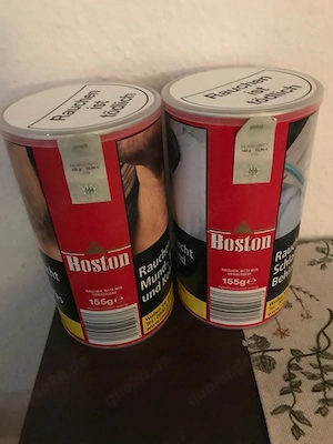 2 Dosen Boston Tabak, ungeöffnet
