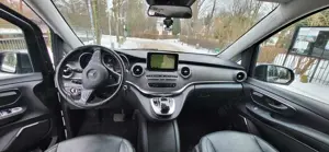 Mercedes-Benz V 250 V 250 (BlueTEC) d lang 7G-TRONIC Avantgarde Edition